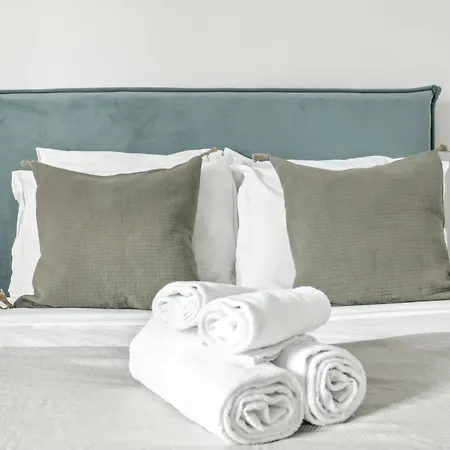 Serenty - 2br - Le Marais & Place De La Republique Apartment *